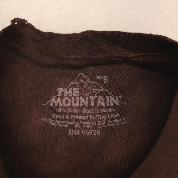 The Mountain Terrier Crew Neck Graphic T Shirt Mens Size Small S Maroon - Picture 3 of 11